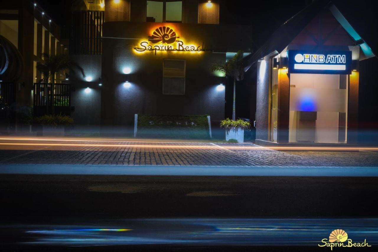 Saprin Beach Resort Uswetakeiyawa Luaran gambar